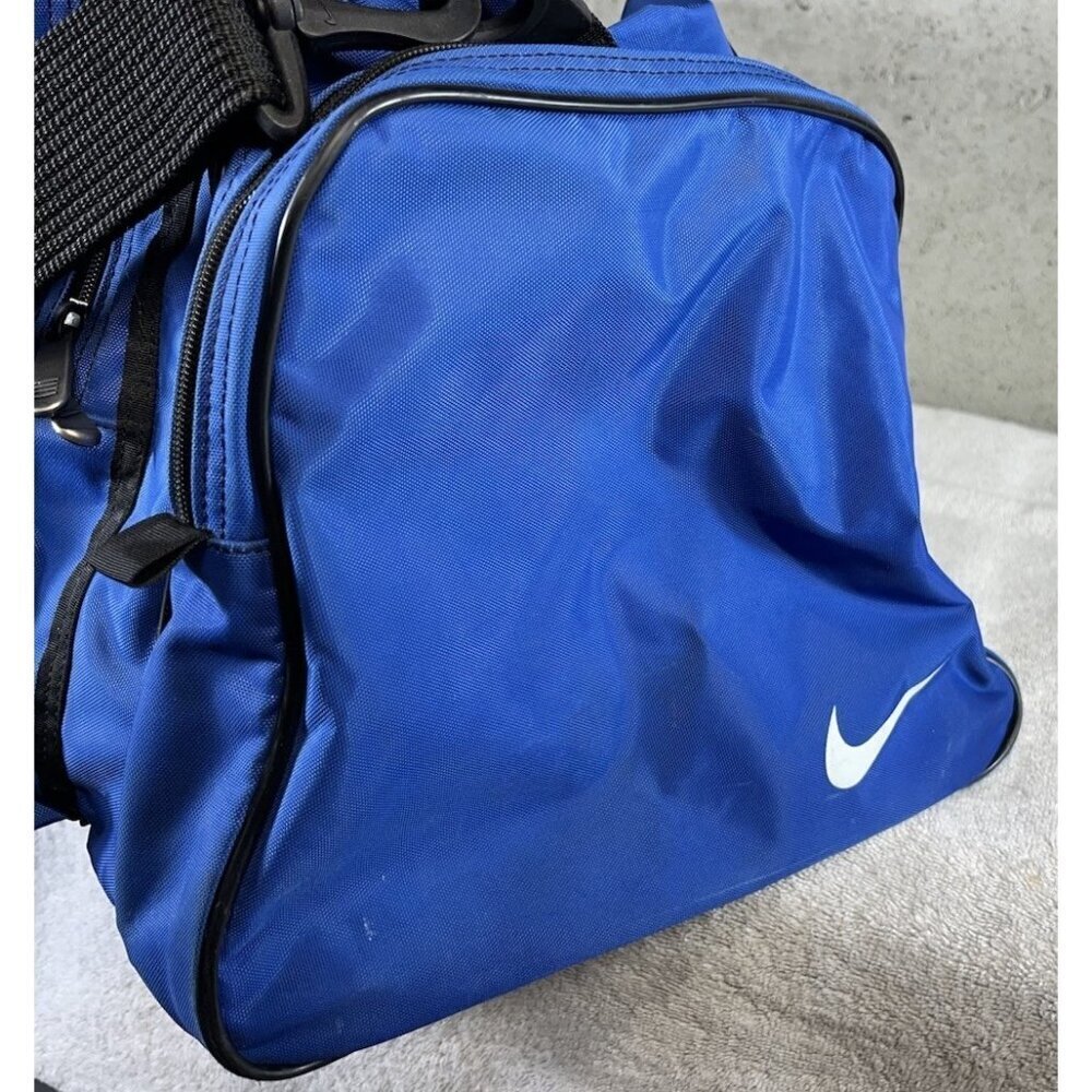 Vintage XL 90s Blue Nike Travel Duffle Gym Bag Embroidered Swoosh Logo Nylon - Picture 9 of 16